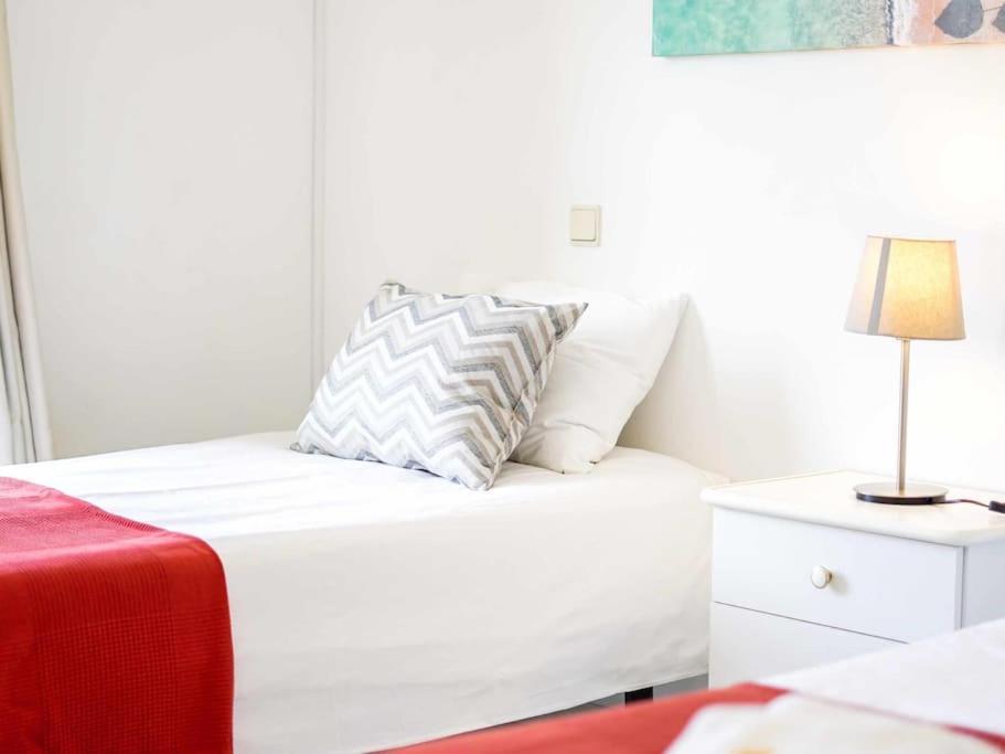 Villa Dogueno- Privat Pool & Privacy & Albufeira Center エクステリア 写真