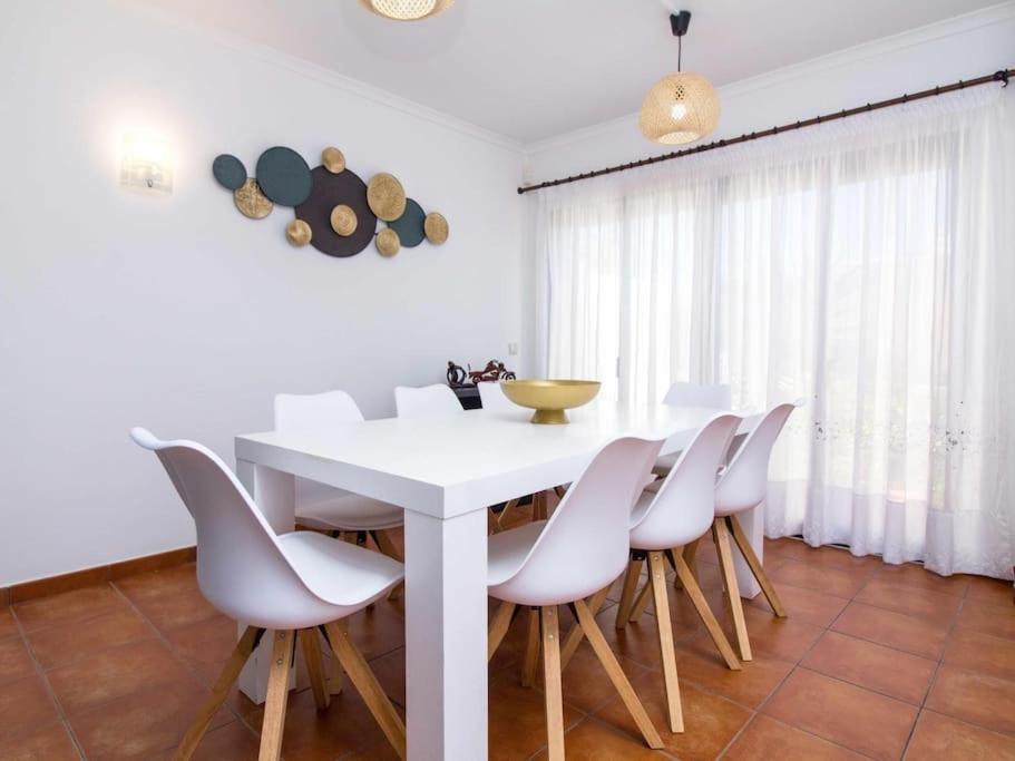 Villa Dogueno- Privat Pool & Privacy & Albufeira Center エクステリア 写真