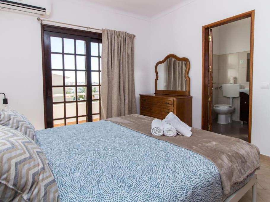 Villa Dogueno- Privat Pool & Privacy & Albufeira Center エクステリア 写真